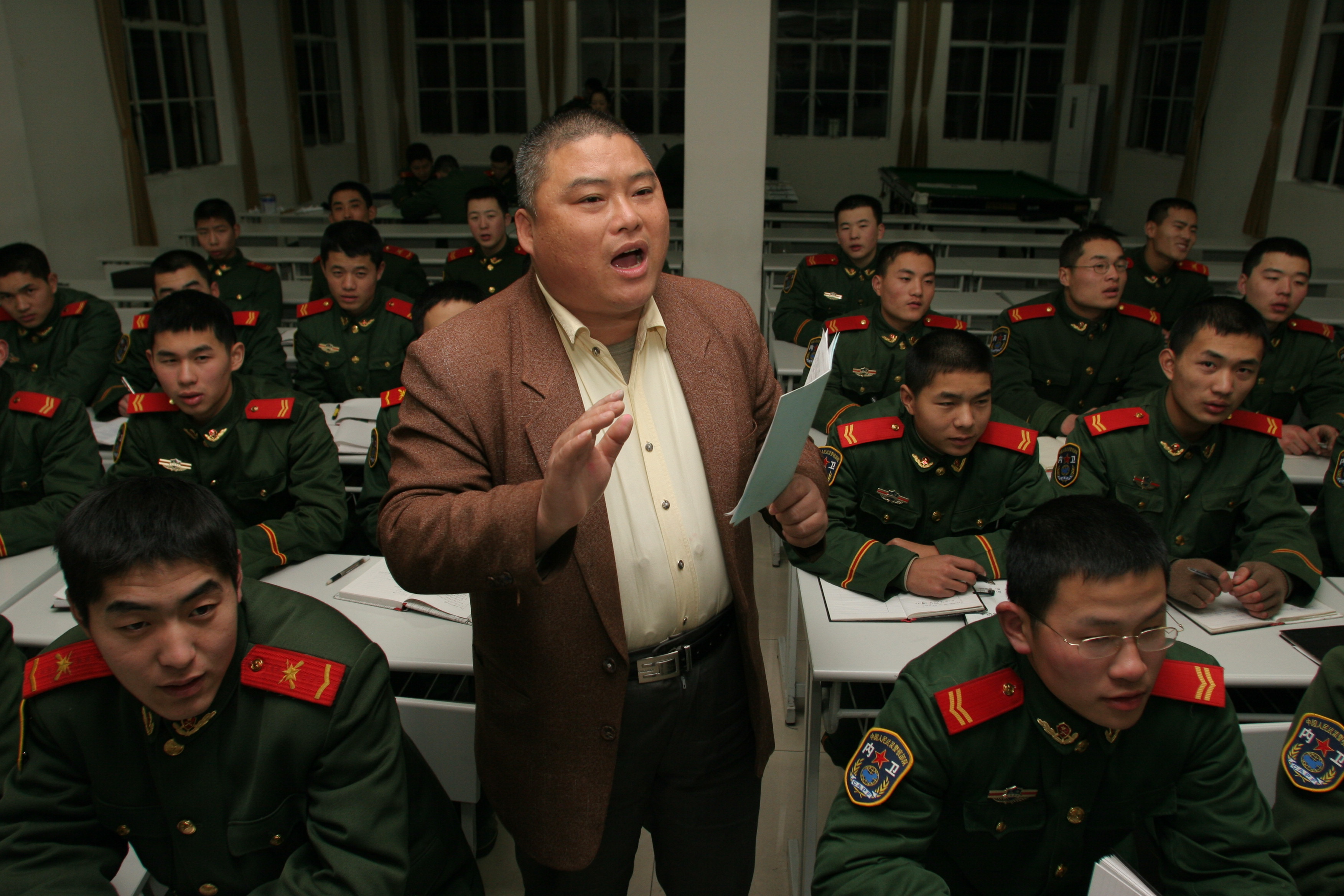 百度胖老师吧上海市公 安局轨道交通分局石宇玉老师求救  抖音快手百度贴吧百科图片视频知道搜索上海胖老师 ...